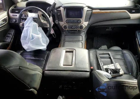 2015 GMC Yukon Xl Denali z USA, uszkodzony, nr VIN 1GKS2JKJ2FR131342